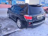 Toyota Highlander 2012 года за 13 000 000 тг. в Семей – фото 3