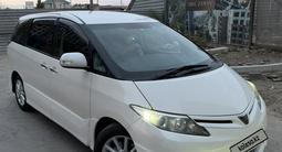 Toyota Estima 2011 года за 6 200 000 тг. в Атырау