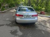 Hyundai Sonata 2006 года за 4 300 000 тг. в Уральск – фото 3