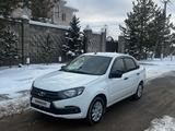 ВАЗ (Lada) Granta 2190 2021 годаfor3 890 000 тг. в Астана