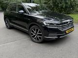 Volkswagen Touareg 2022 года за 33 000 000 тг. в Алматы