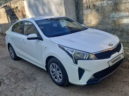 Kia Rio 2021 года за 7 000 000 тг. в Костанай – фото 2