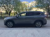 Hyundai Santa Fe 2020 годаүшін12 500 000 тг. в Астана – фото 3