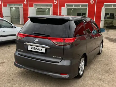 Toyota Estima 2010 года за 5 300 000 тг. в Актобе – фото 2