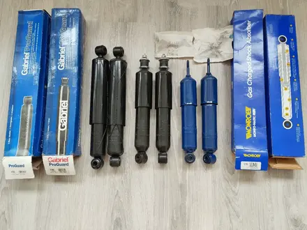 Амортизаторы за 2 000 тг. в Актау