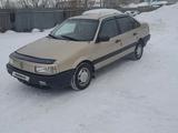 Volkswagen Passat 1993 годаүшін1 400 000 тг. в Караганда