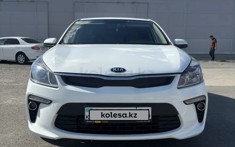 Kia Rio 2018 года за 6 300 000 тг. в Атырау