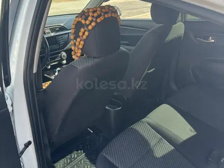 Kia Rio 2018 года за 6 300 000 тг. в Атырау – фото 6