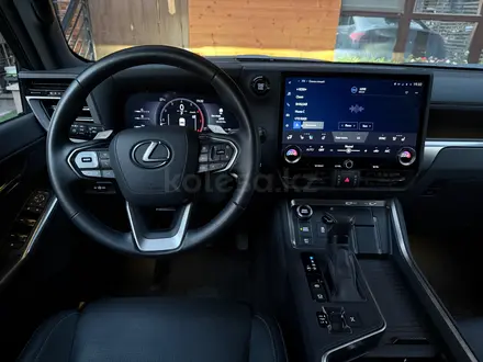 Lexus GX 550 2025 года за 57 000 000 тг. в Алматы – фото 12