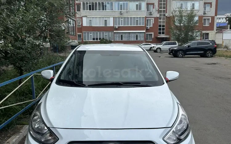 Hyundai Accent 2017 года за 5 300 000 тг. в Уральск