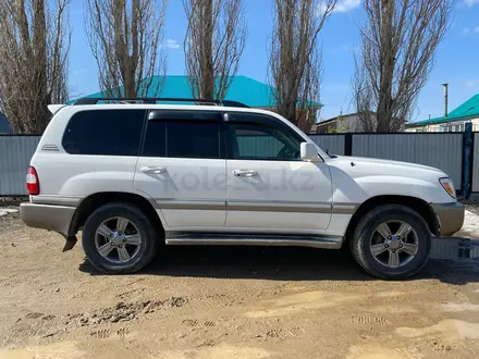 Toyota Land Cruiser 2006 года за 10 500 000 тг. в Актобе – фото 4