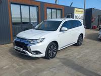 Mitsubishi Outlander 2022 годаүшін10 600 000 тг. в Атырау