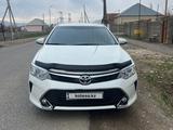 Toyota Camry 2016 года за 12 300 000 тг. в Тараз – фото 2