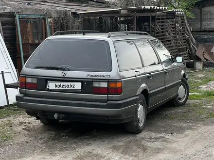Volkswagen Passat 1993 года за 2 600 000 тг. в Алматы – фото 2