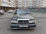 Mercedes-Benz E 260 1991 года за 1 750 000 тг. в Астана – фото 3