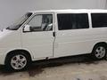 Volkswagen Caravelle 1997 года за 3 500 000 тг. в Астана