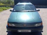 Volkswagen Passat 1991 годаүшін1 600 000 тг. в Есик