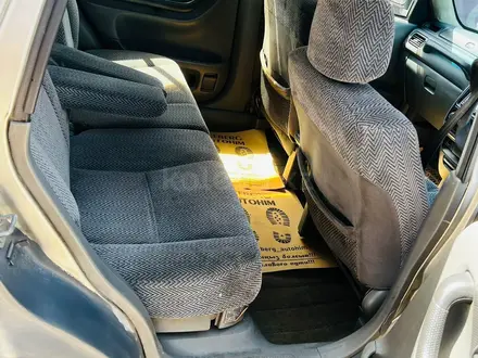 Honda CR-V 1996 года за 1 700 000 тг. в Алматы – фото 6
