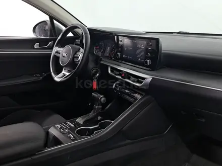 Kia K5 2021 года за 9 330 000 тг. в Астана – фото 15
