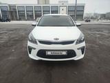 Kia Rio 2019 года за 7 700 000 тг. в Астана – фото 2