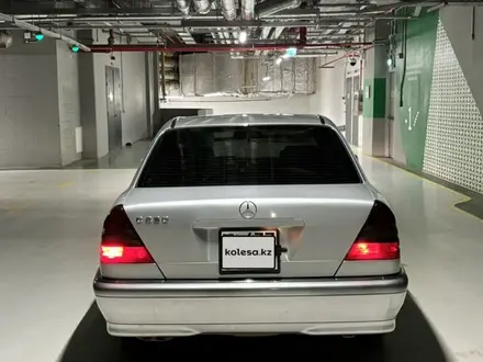 Mercedes-Benz C 230 1998 года за 3 900 000 тг. в Астана – фото 3