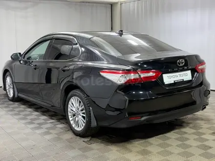 Toyota Camry Prestige 2021 года за 14 500 000 тг. в Алматы – фото 2