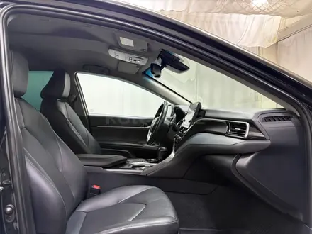 Toyota Camry Prestige 2021 года за 14 500 000 тг. в Алматы – фото 6