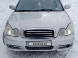 Hyundai Sonata 2005 года за 1 800 000 тг. в Караганда – фото 2