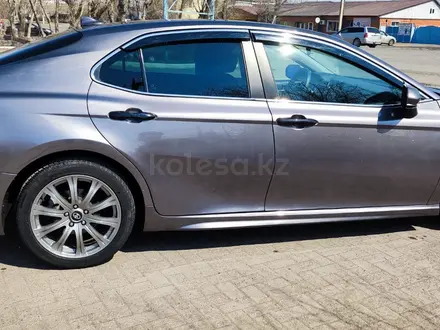 Toyota Camry 2019 года за 13 800 000 тг. в Экибастуз – фото 3