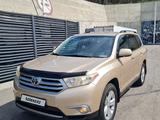 Toyota Highlander 2011 года за 11 990 000 тг. в Алматы