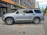 Toyota Sequoia 2009 годаүшін10 700 000 тг. в Астана – фото 3