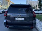 Toyota Land Cruiser Prado 2021 года за 23 500 000 тг. в Атырау – фото 3