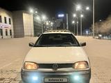 Volkswagen Golf 1994 года за 780 000 тг. в Караганда