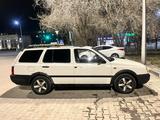 Volkswagen Golf 1994 года за 780 000 тг. в Караганда – фото 4