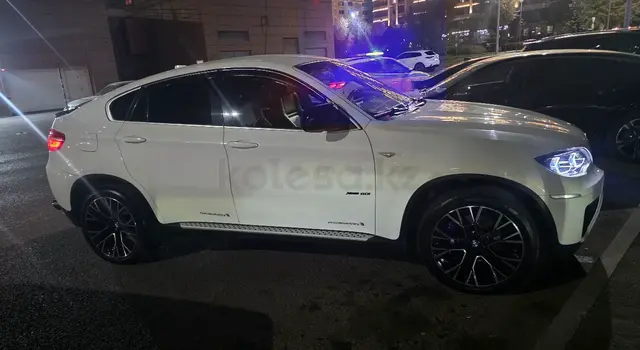 BMW X6, 2012