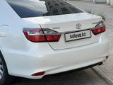 Toyota Camry 2016 года за 9 800 000 тг. в Актау – фото 2