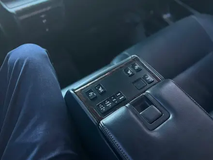 Toyota Camry 2016 года за 10 900 000 тг. в Шымкент – фото 12
