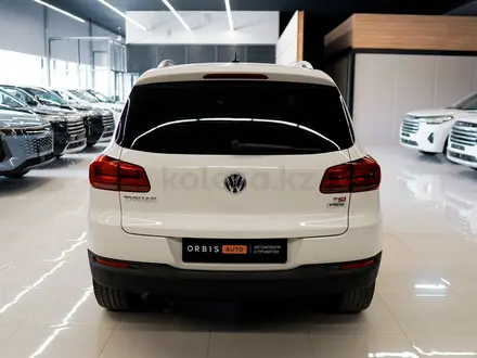 Volkswagen Tiguan 2015 года за 8 600 000 тг. в Тараз – фото 4