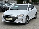 Hyundai Elantra 2019 года за 8 100 000 тг. в Актобе