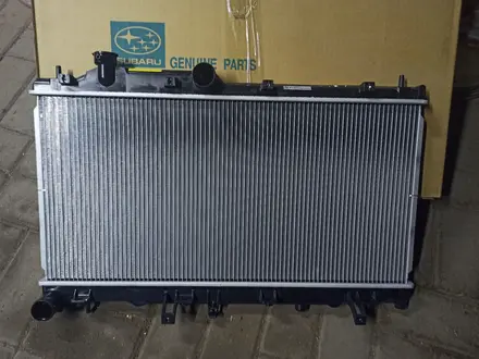 Радиатор охлаждения на Субару Аутбак 2010-2014 за 60 000 тг. в Алматы