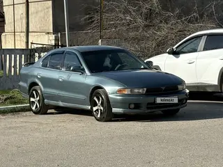 Mitsubishi Galant
