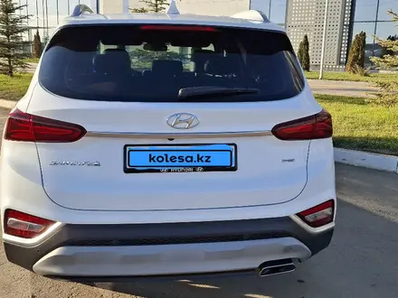 Hyundai Santa Fe 2020 года за 12 800 000 тг. в Уральск – фото 5