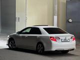 Toyota Camry 2013 года за 9 100 000 тг. в Шымкент – фото 2