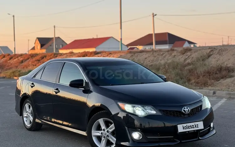 Toyota Camry 2013 года за 5 700 000 тг. в Атырау