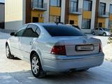 Volkswagen Passat 2006 годаfor2 800 000 тг. в Караганда – фото 5