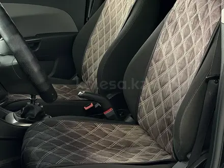 Chevrolet Aveo 2014 года за 4 190 000 тг. в Шымкент – фото 9