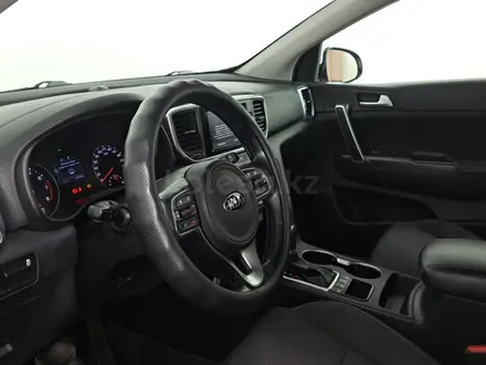 Kia Sportage 2018 года за 8 490 000 тг. в Астана – фото 12