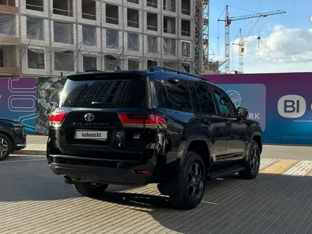 Toyota Land Cruiser 2023 года за 56 000 000 тг. в Астана – фото 7