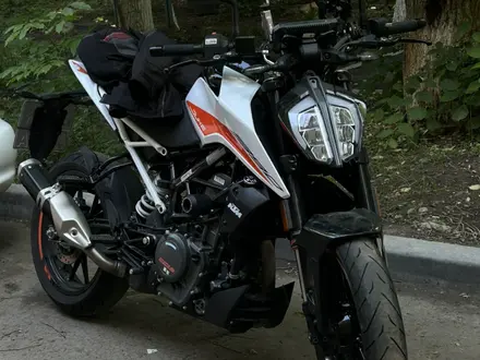 KTM  390 Duke 2023 года за 2 850 000 тг. в Алматы – фото 3