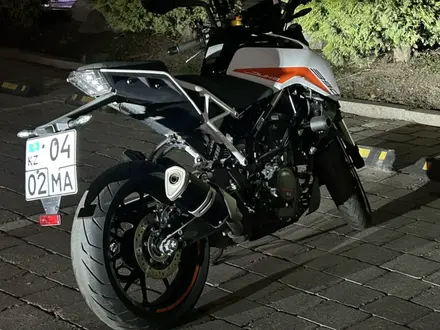 KTM  390 Duke 2023 года за 2 850 000 тг. в Алматы – фото 6
